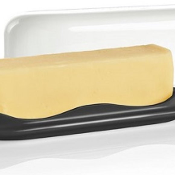 Tupperware ® NEW! Impressions BLACK base Butter Dish - Picture 1 of 1